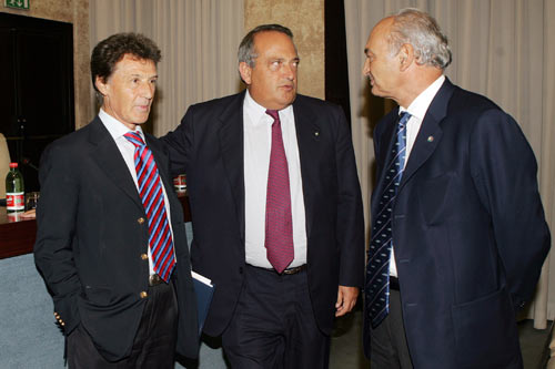 Antonio Marzano (a destra) e Luigi Abete (al centro)
